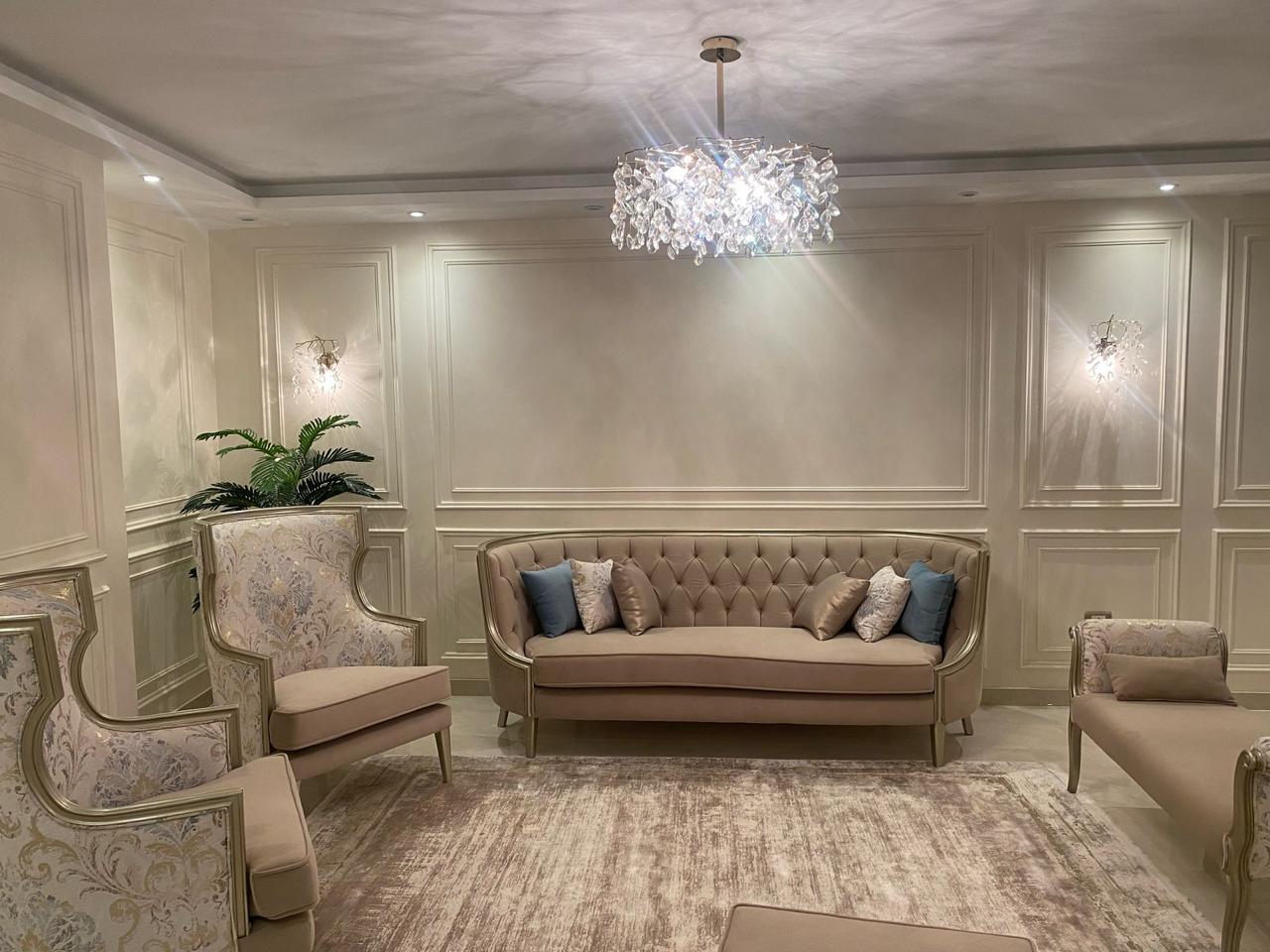 Classic salon set by Your Zone Furniture
