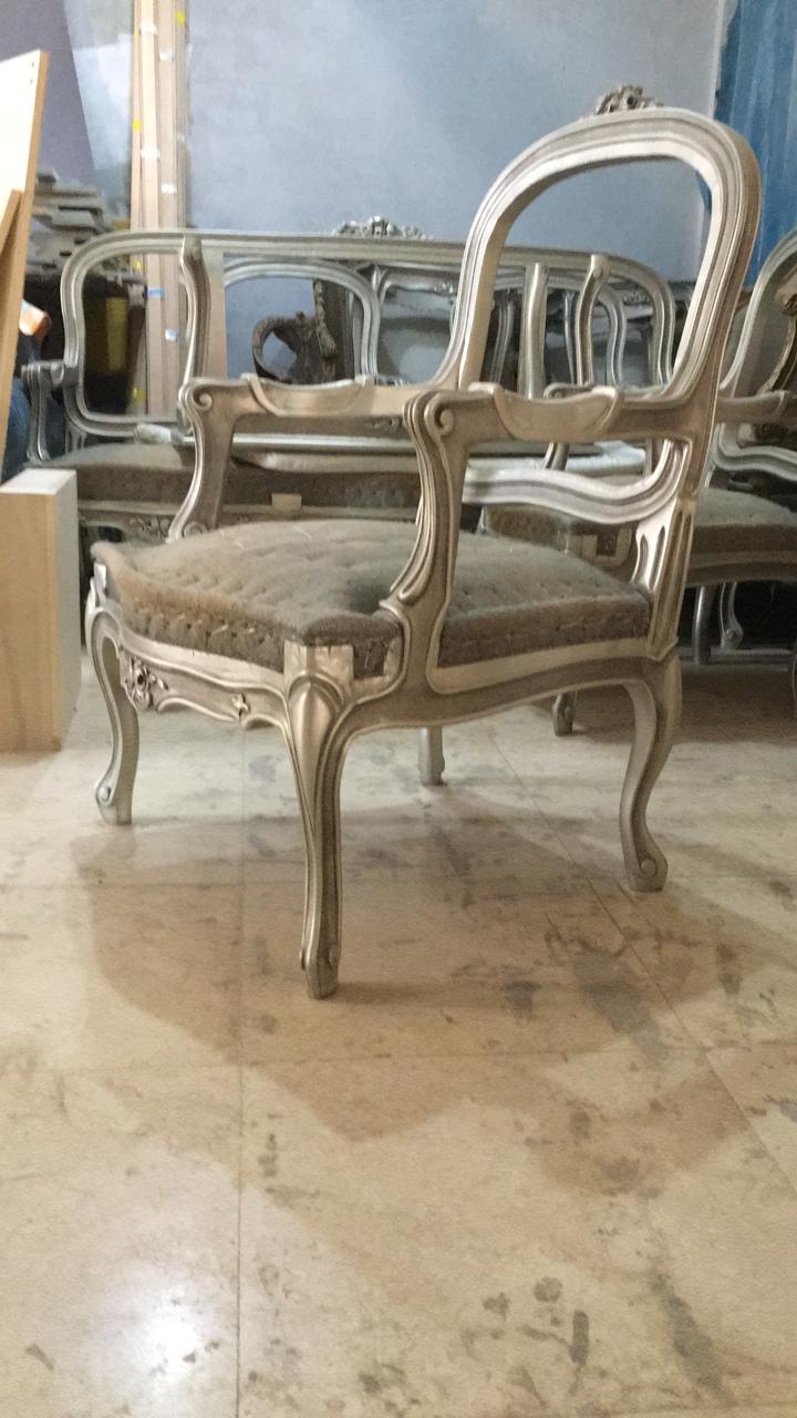 Classic salon set by Your Zone Furniture