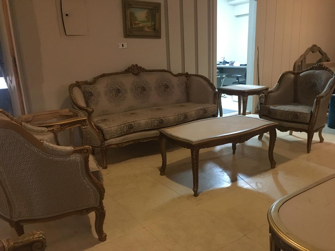 Classic salon set by Your Zone Furniture