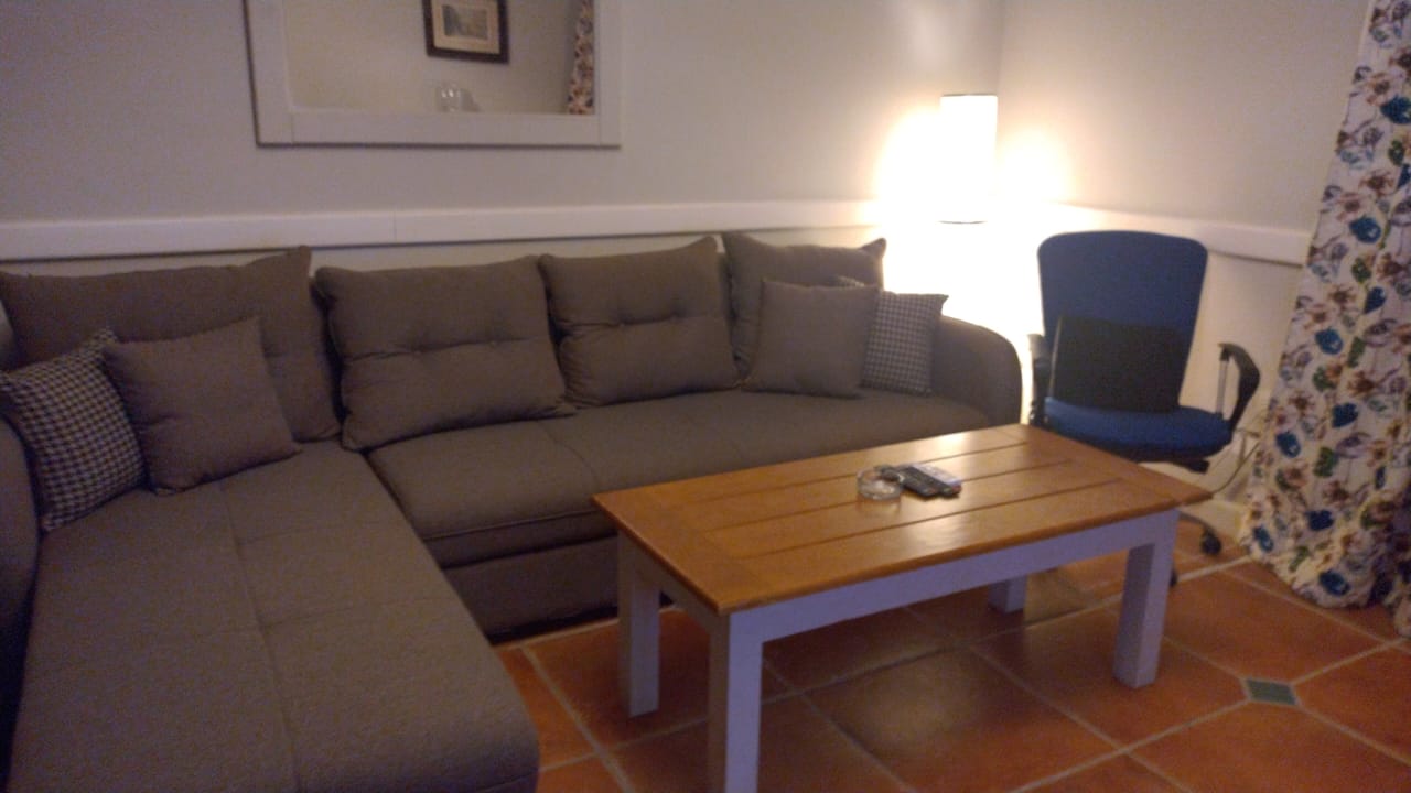 Classic salon set by Your Zone Furniture