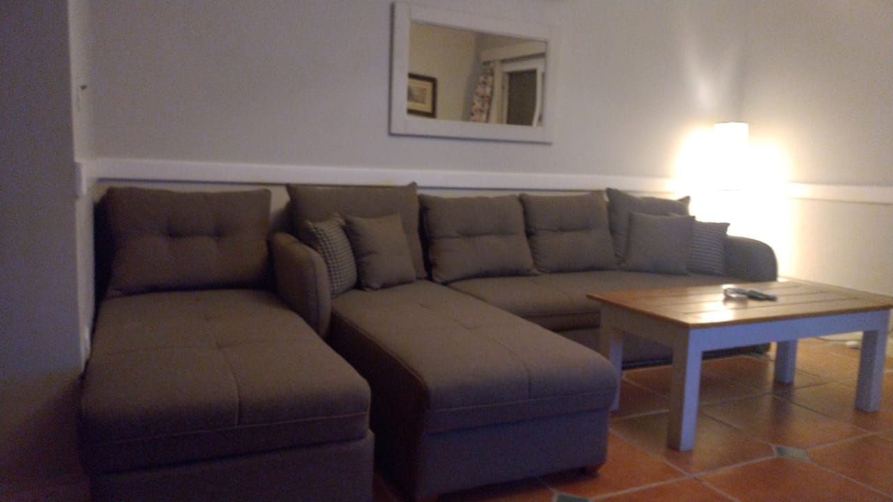 Classic salon set by Your Zone Furniture