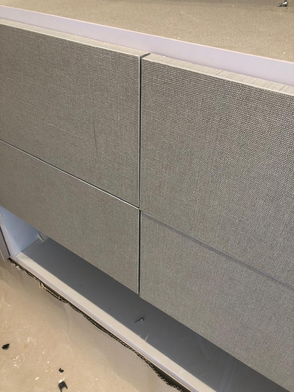 Fitted wardrobe / dressing room by Your Zone Furniture